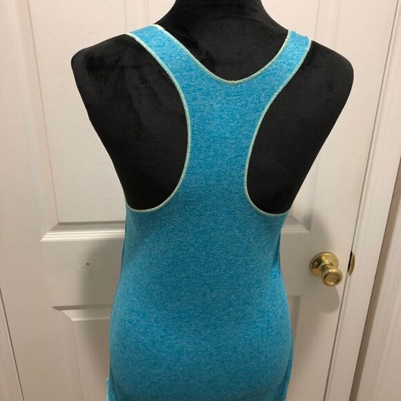 North Face blue tank top size small petite - Picture 6 of 9